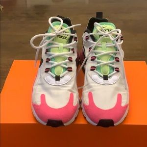 Nike Air react 270-size 7.5- worn a few times